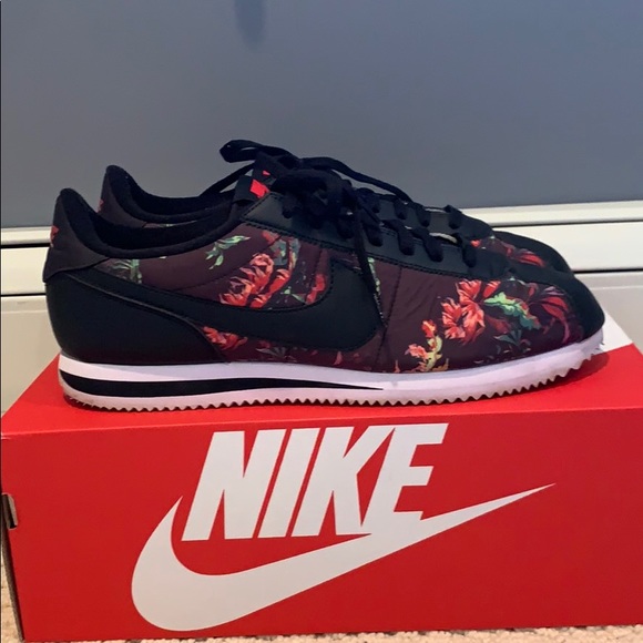 nike cortez black floral